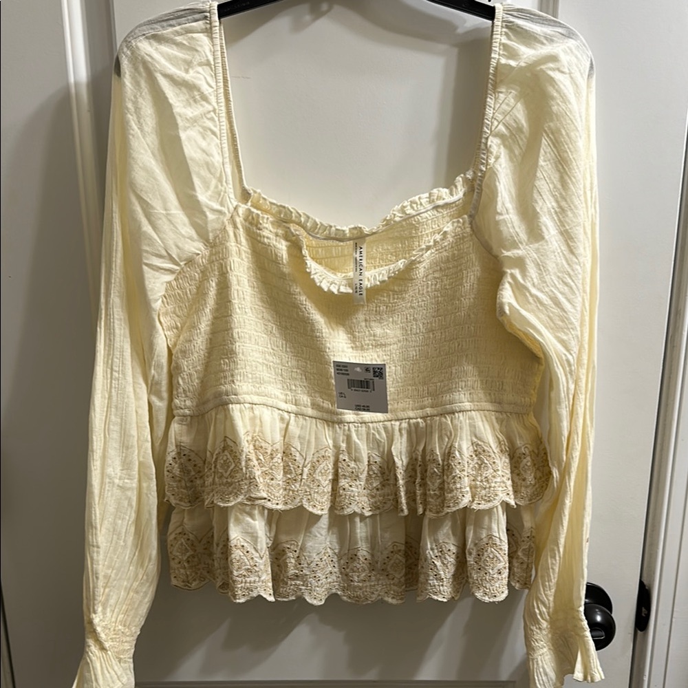 BNWT American Eagle Outfitters Cream Lace Trimmed Women's Blouse